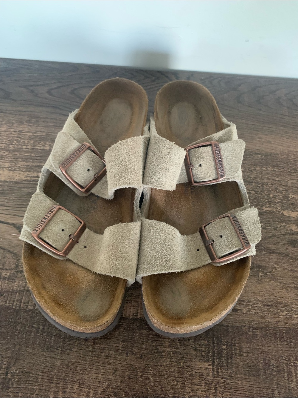 Birkenstock Arizona Sandals EU 37 US Women's Size 6 Taupe Suede Soft Footbed
